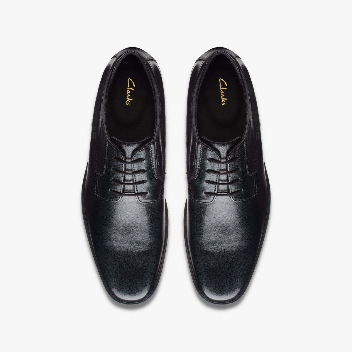 Clarks Sale / Howard Walk Black Leather