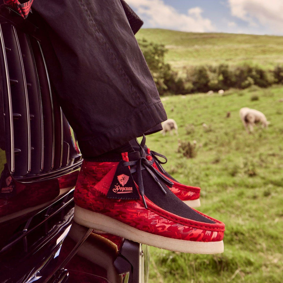 Clarks Premium / Wallabee Boot Red Camouflage