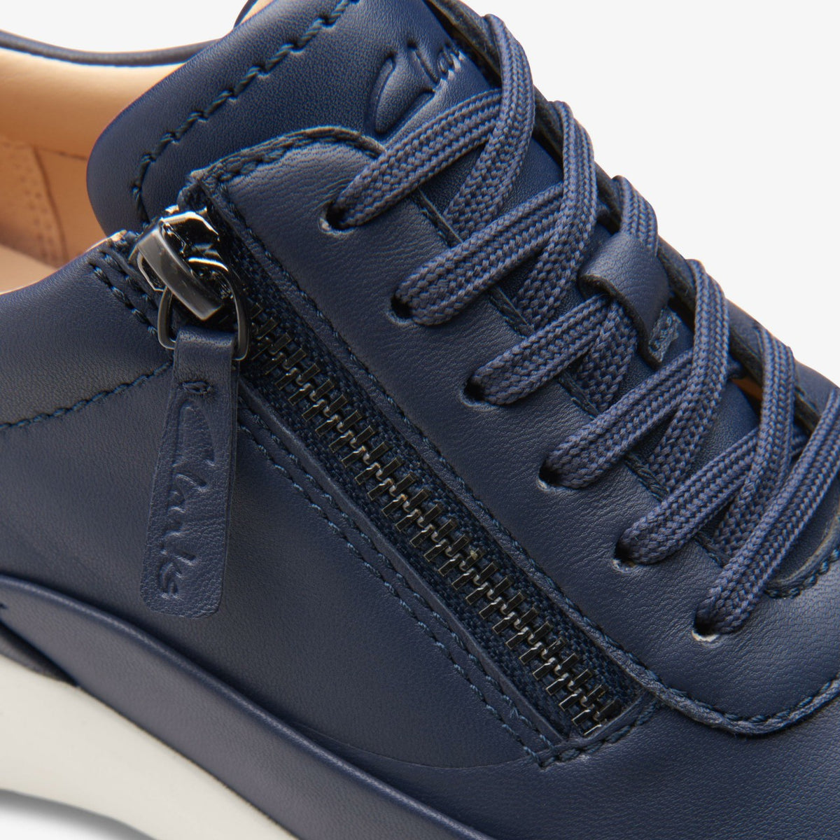 Clarks Quality / Tivoli Zip Navy Leather