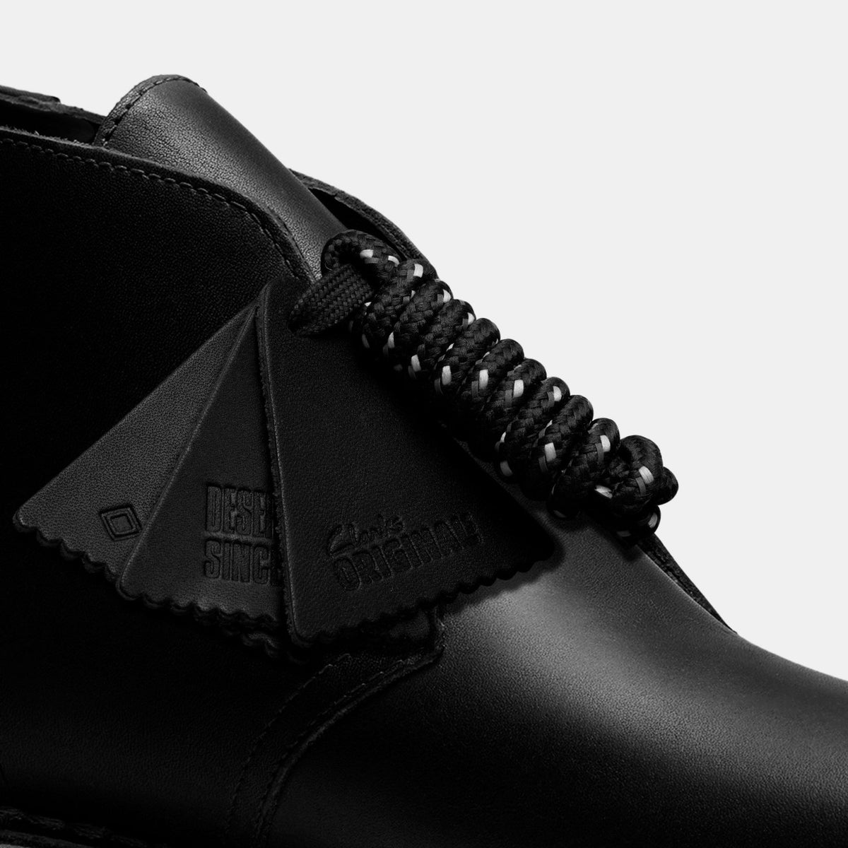 Clarks Sale / Desert Boot GORE-TEX Black Leather