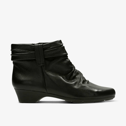 Clarks Best Seller / Matron Ella Ankle Boot Black Leather