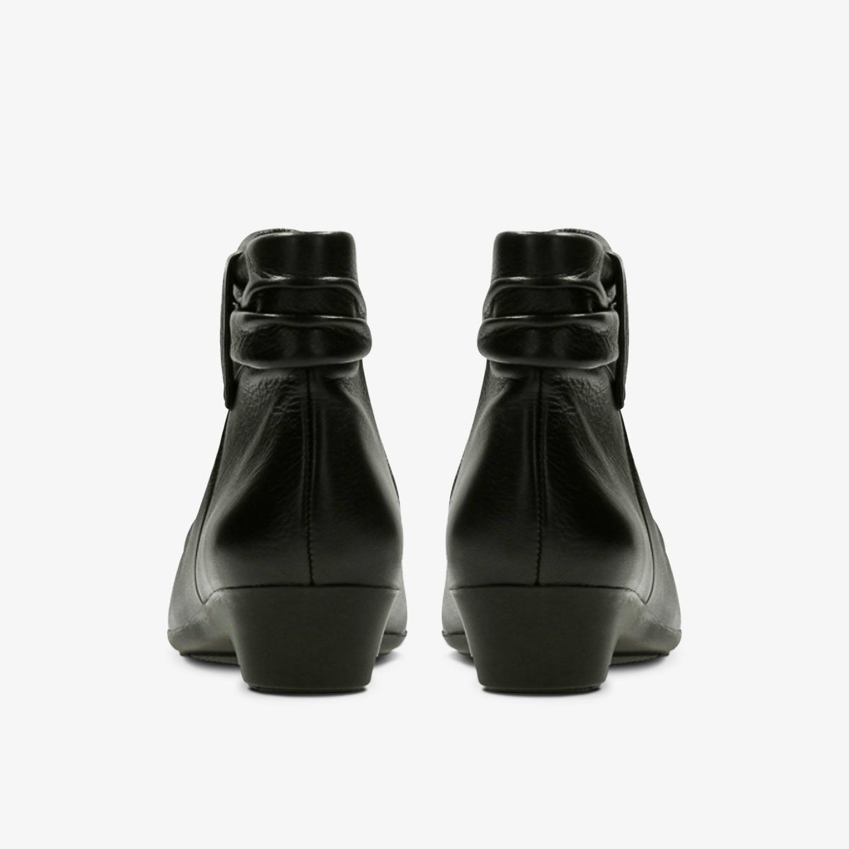 Clarks Best Seller / Matron Ella Ankle Boot Black Leather