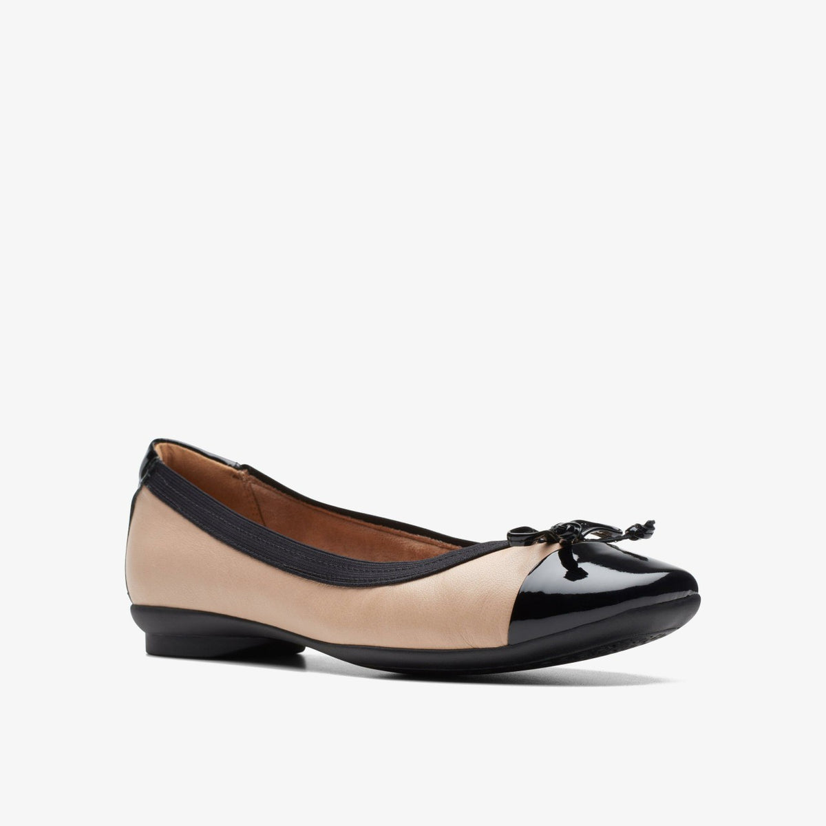 Clarks Featured / Candra Glow Praline Leather