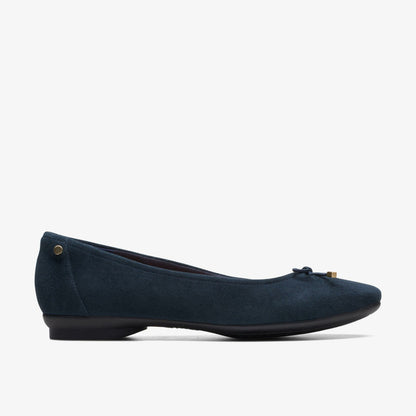 Clarks Featured / Candra Light Navy Suede