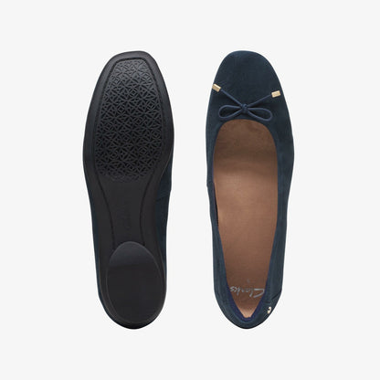 Clarks Featured / Candra Light Navy Suede