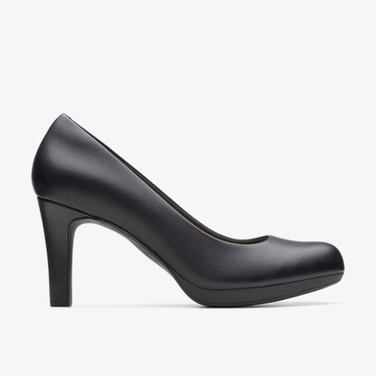 Clarks Signature / Adriel Viola Black Leather