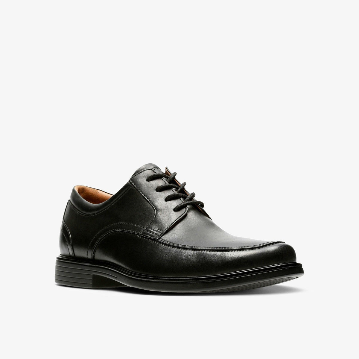 Clarks Classic / Un Aldric Park Black Leather