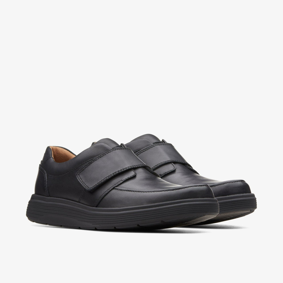 Clarks Best Seller / Un Abode Strap Loafer Black Leather