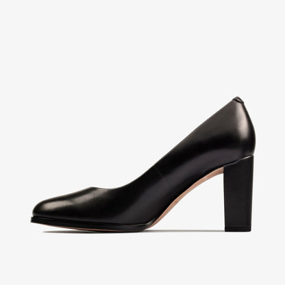 Clarks Deals / Kaylin Cara 2 Black Leather