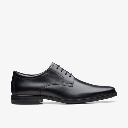 Clarks Sale / Howard Walk Black Leather