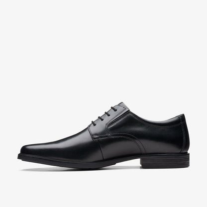 Clarks Sale / Howard Walk Black Leather