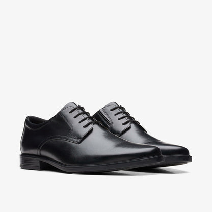 Clarks Sale / Howard Walk Black Leather