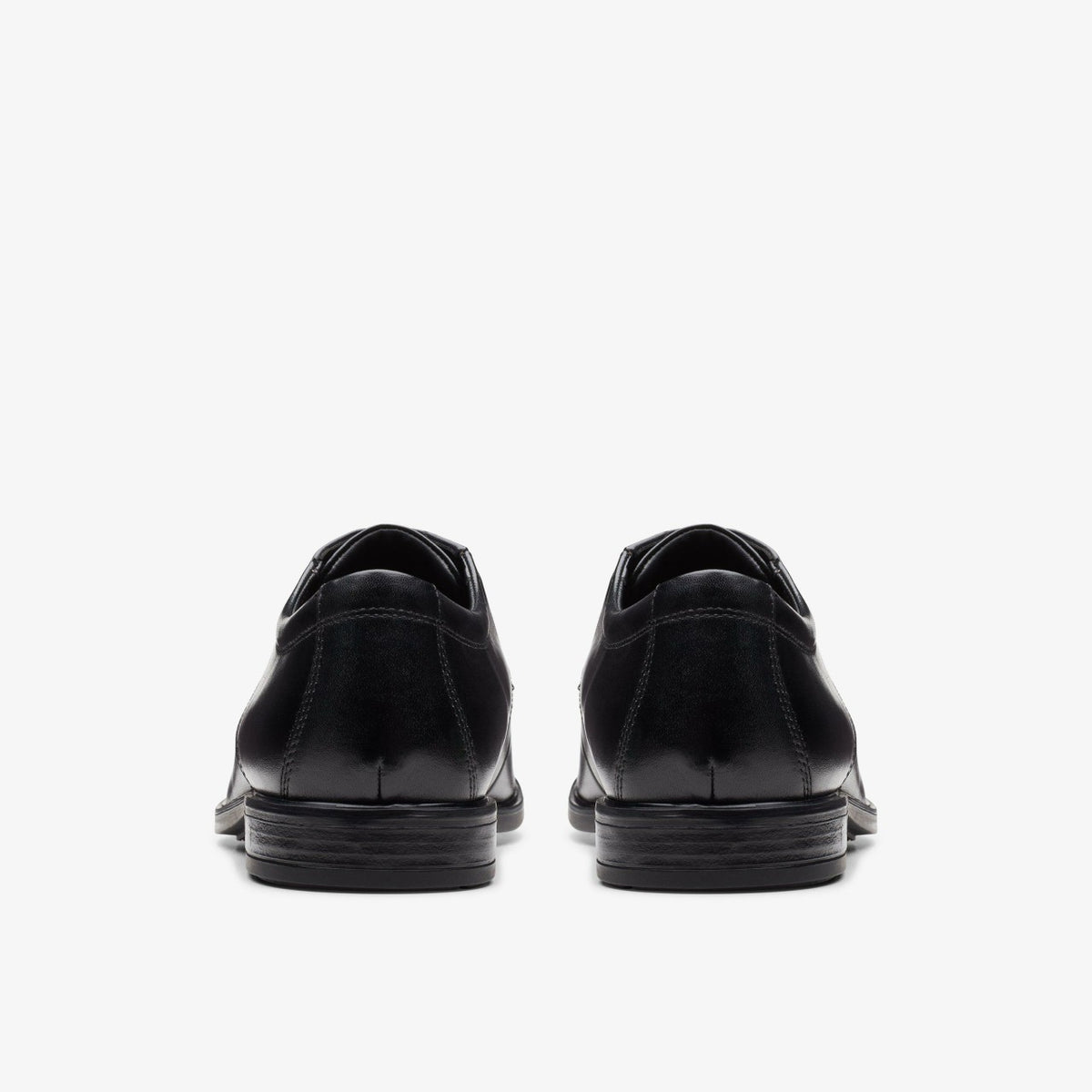 Clarks Sale / Howard Walk Black Leather