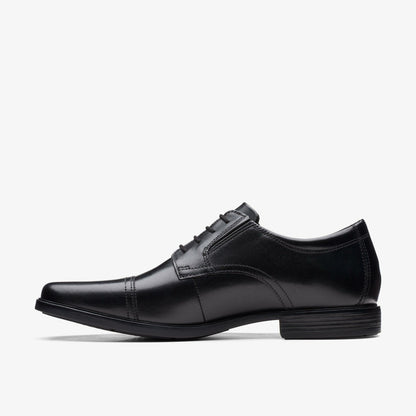 Clarks Deals / Howard Cap Black Leather