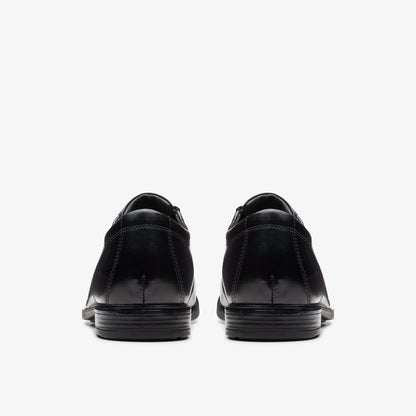 Clarks Deals / Howard Cap Black Leather
