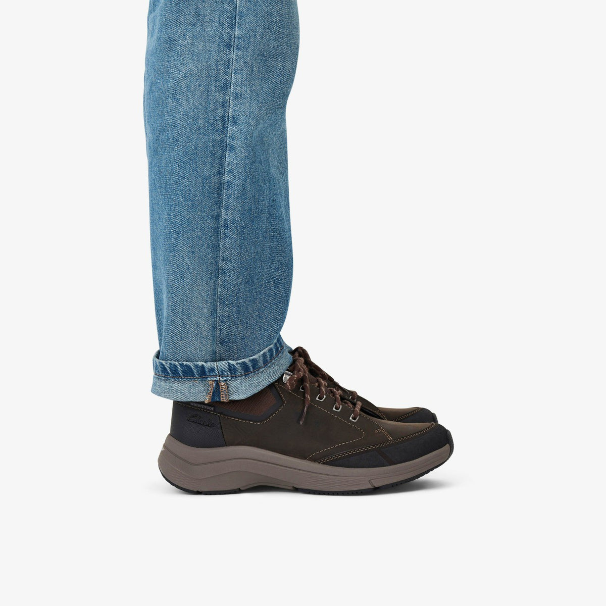 Clarks Great Value / Wave 2.0 Vibe Dark Brown