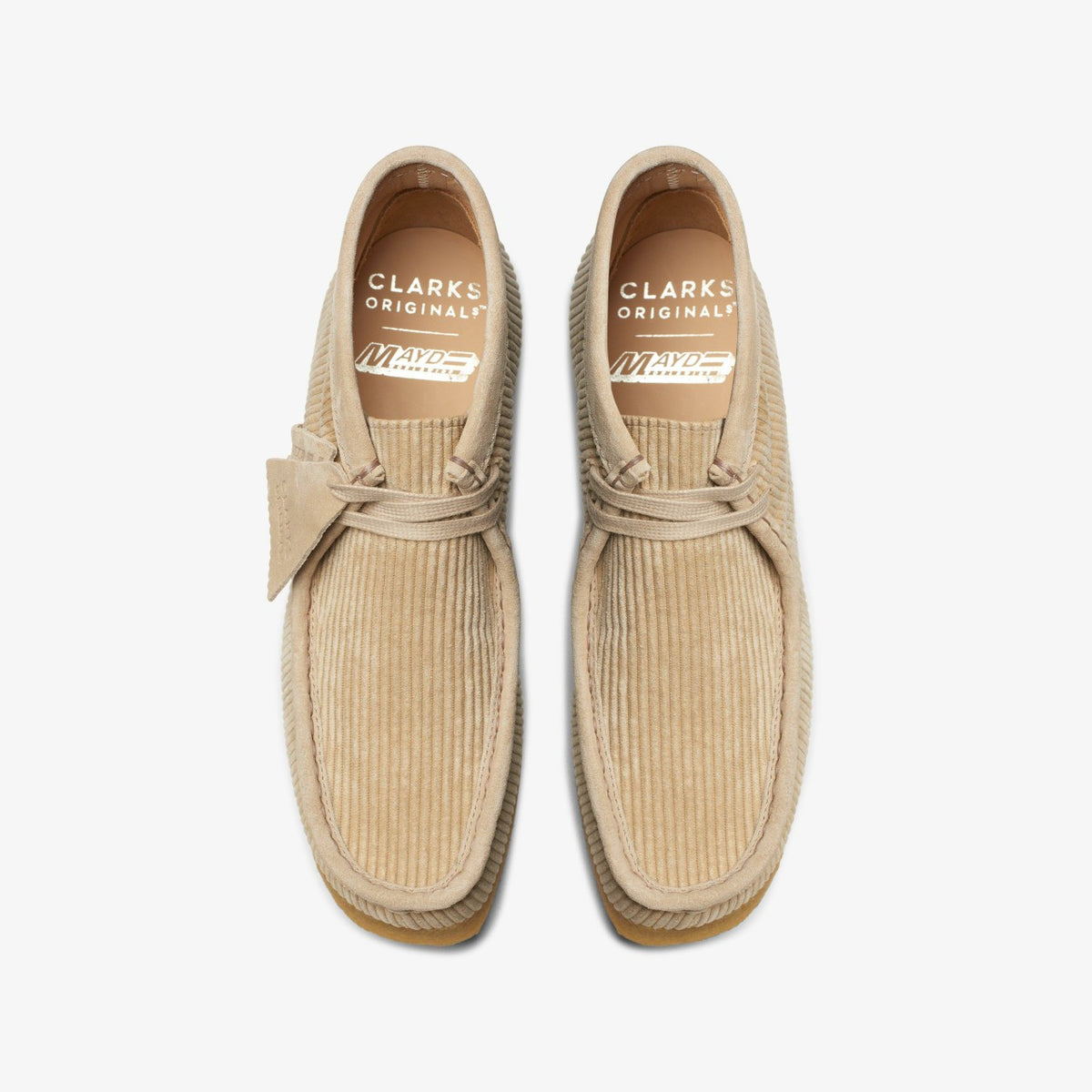 Clarks Featured / Wallabee Boot Sand Cord