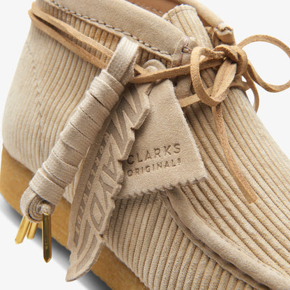 Clarks Featured / Wallabee Boot Sand Cord