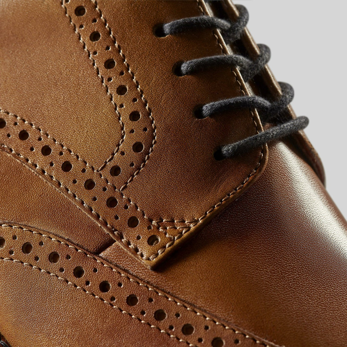 Clarks Featured / Craft Arlo Limit Brogue Tan Leather