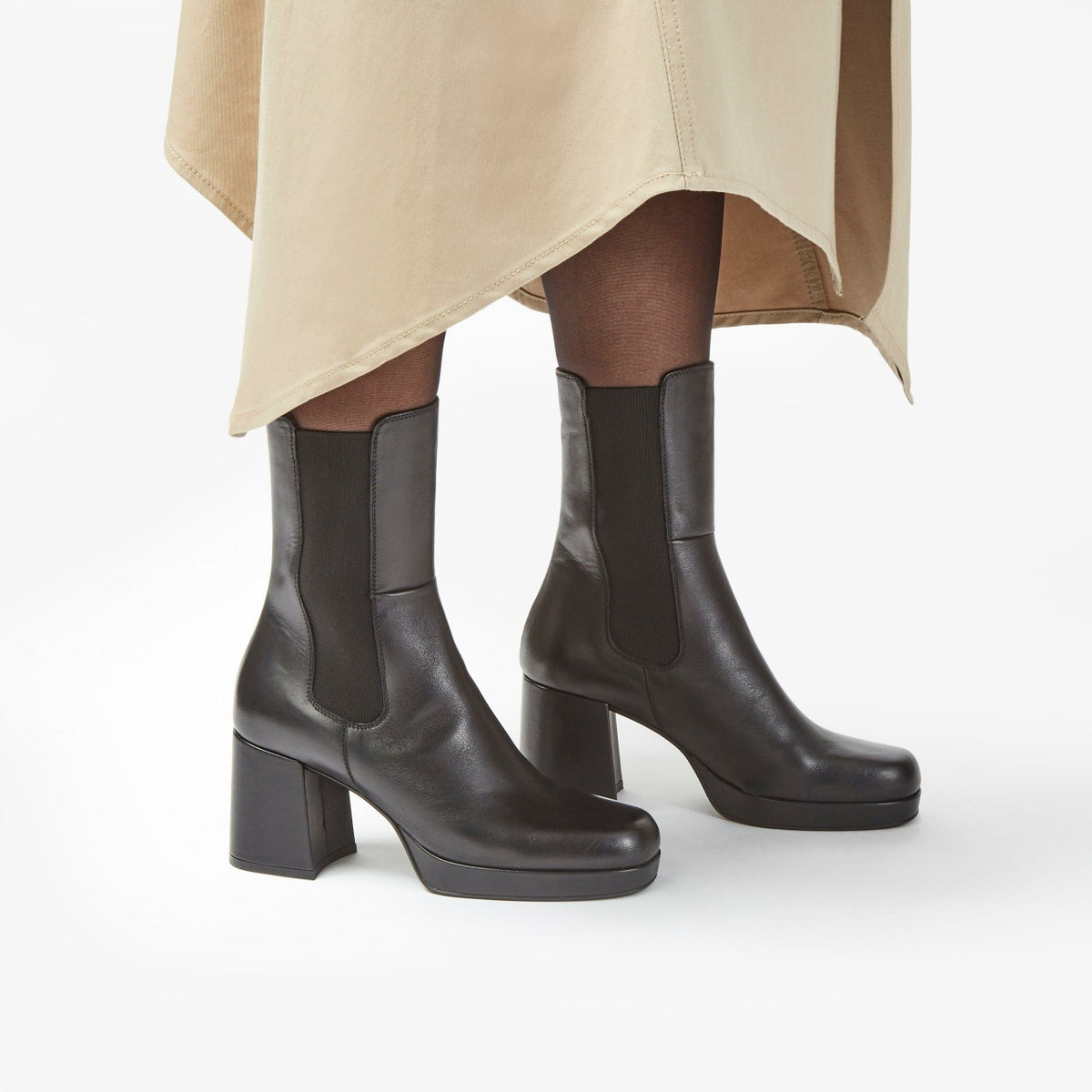 Clarks Signature / Pique Up Black Leather