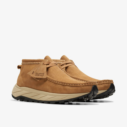 Clarks Exclusive / Wallabee Eden Dark Sand Suede