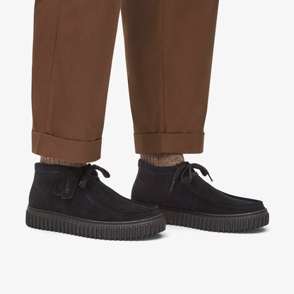 Clarks Latest / Torhill Hi Black Suede