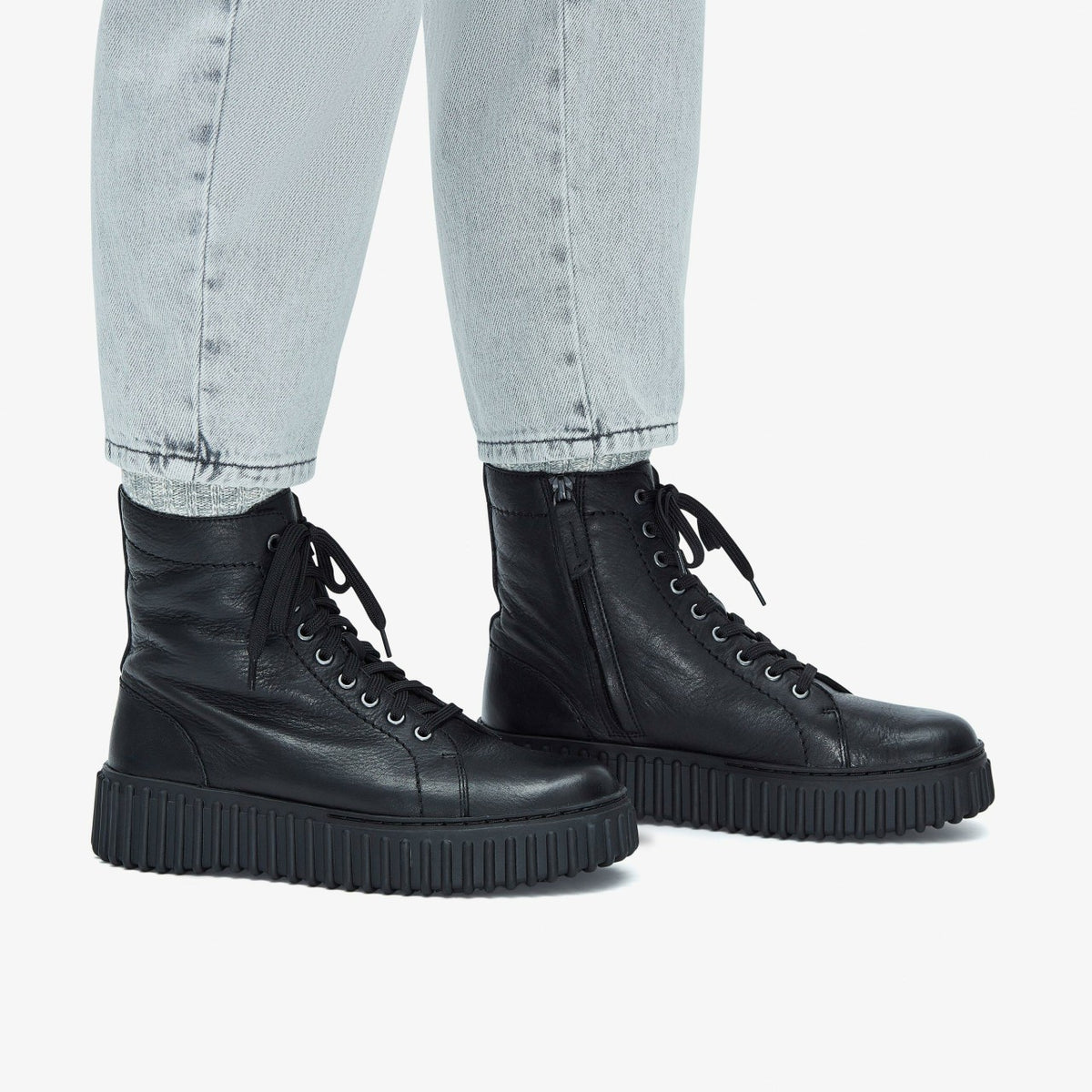 Clarks Signature / Torhill Rise Ankle Boot Black Leather