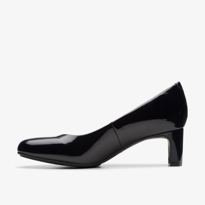 Clarks Latest / Kyndall Iris Black Patent