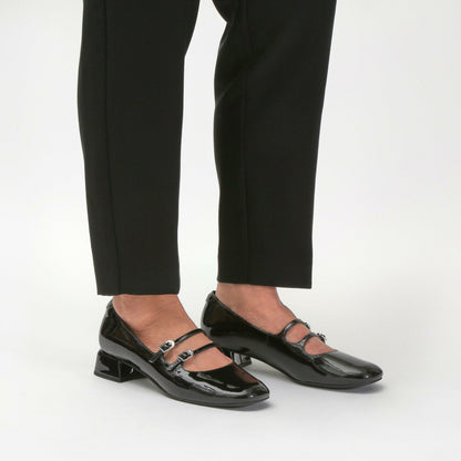 Clarks Top Pick / Daiss 30 Shine Black Patent