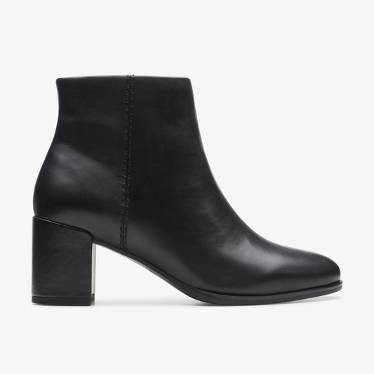 Clarks Trusted / Freva 55 Zip Ankle Boot Black Leather
