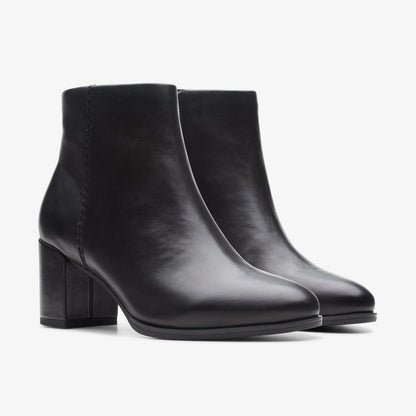 Clarks Trusted / Freva 55 Zip Ankle Boot Black Leather