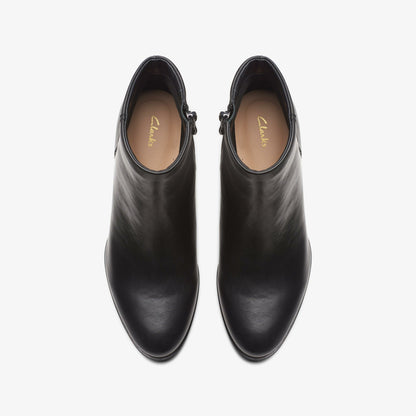 Clarks Trusted / Freva 55 Zip Ankle Boot Black Leather