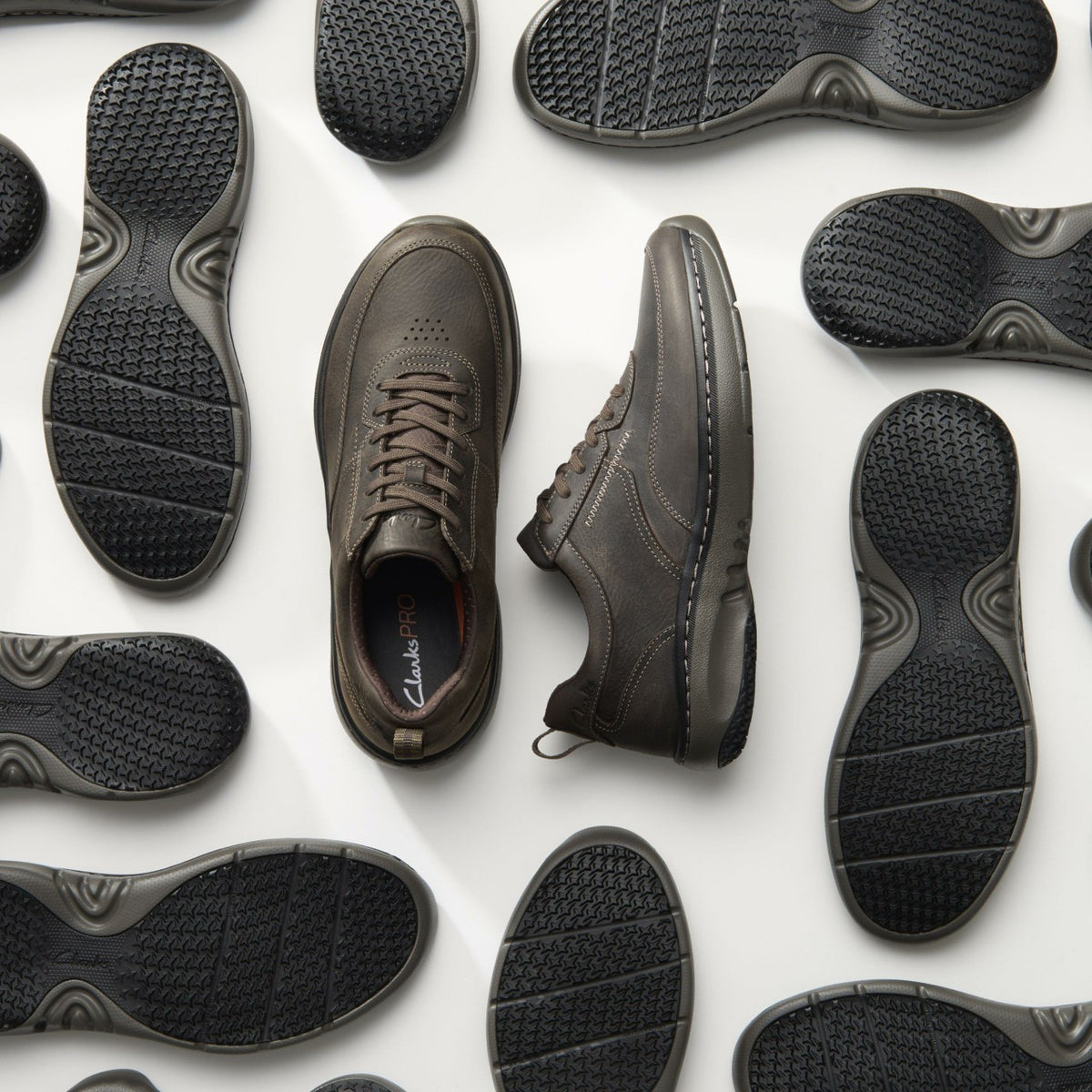 Clarks Top Pick / Clarks Pro Lace Dark Brown Tumbled