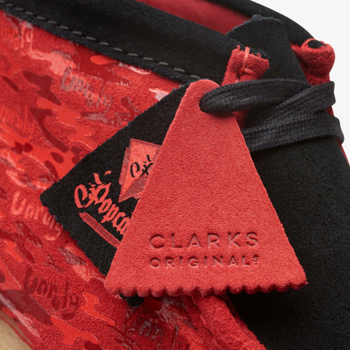 Clarks Premium / Wallabee Boot Red Camouflage