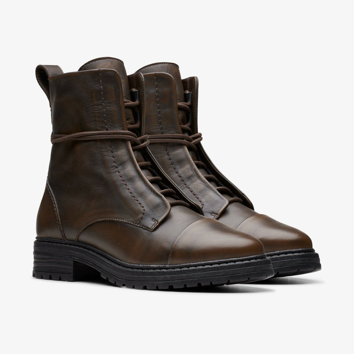 Clarks Best Price / Rixley Lace Dark Brown Leather