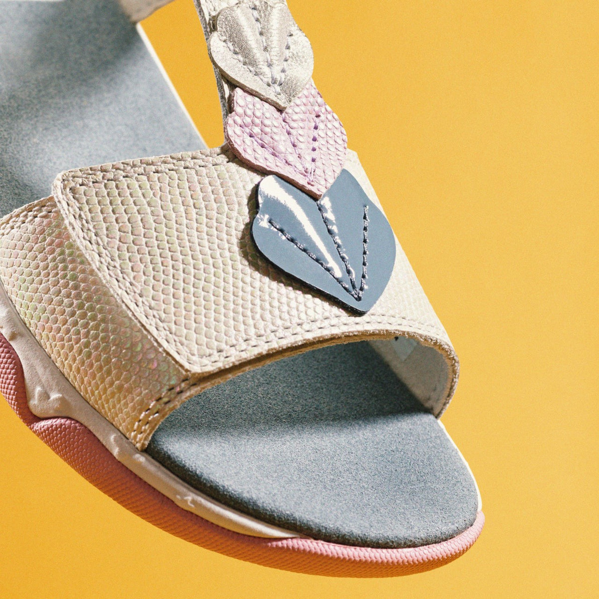 Clarks Exclusive / Osian Charm Kid White