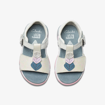 Clarks Special Offer / Osian Charm Toddler White