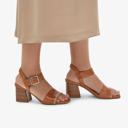 Clarks Smart Buy / Siara 65 Buckle Tan Leather