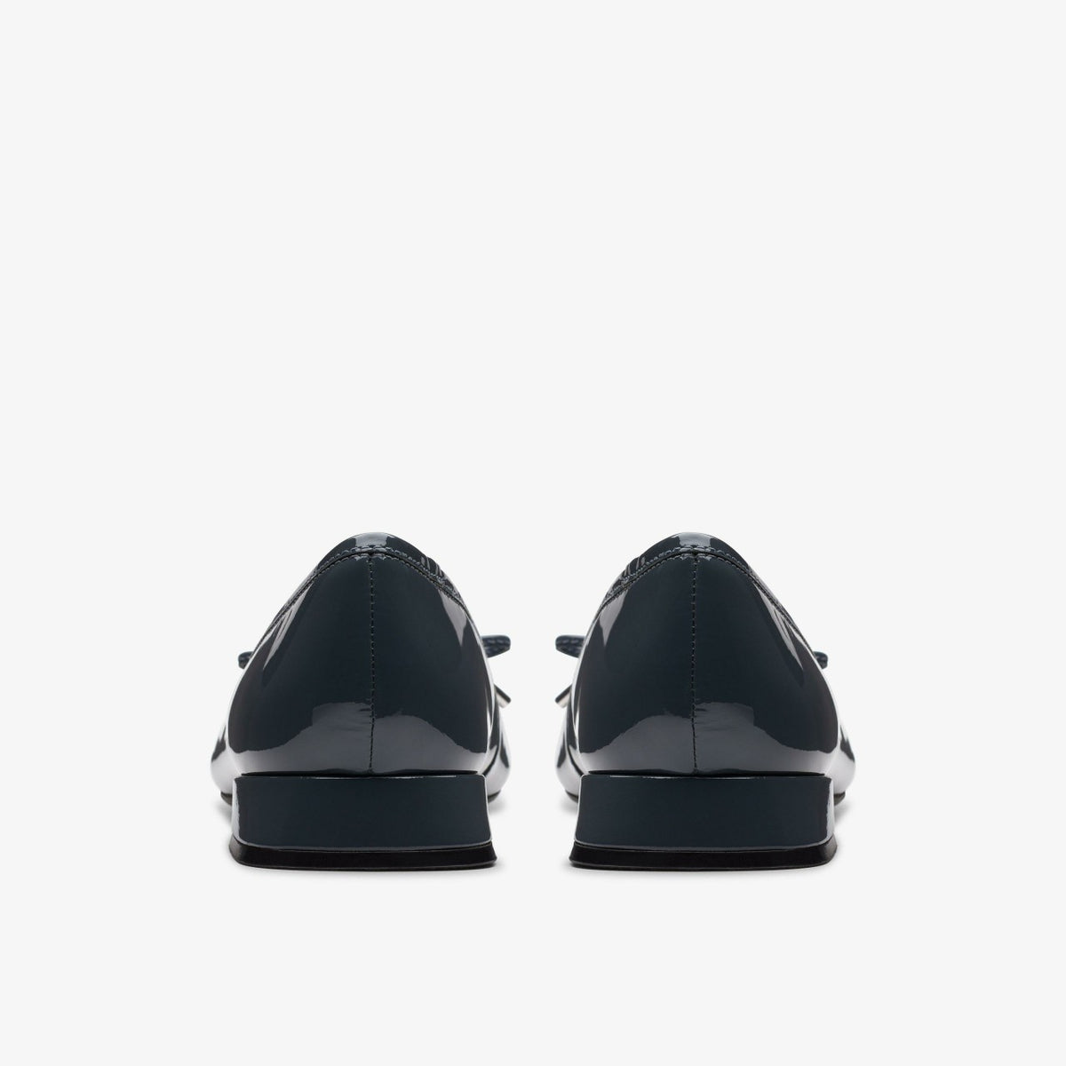 Clarks Customer Favorite / Ubree 15 Step Navy Patent