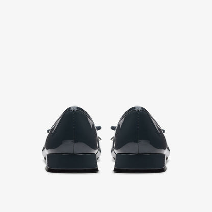 Clarks Customer Favorite / Ubree 15 Step Navy Patent