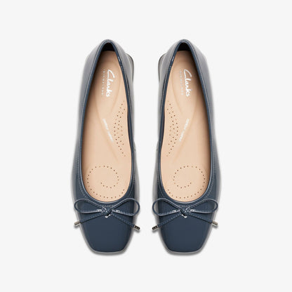 Clarks Customer Favorite / Ubree 15 Step Navy Patent