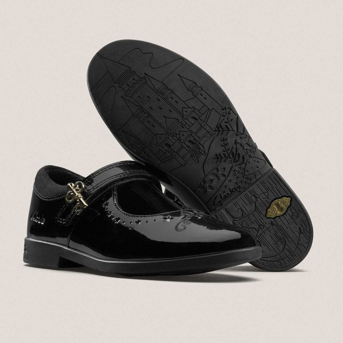 Clarks Deals / Lock Magic Kid Black Patent