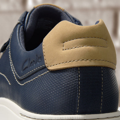 Clarks Featured / Mapstone Lace Navy Leather