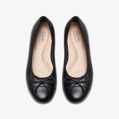 Clarks Exclusive / Loreleigh Rae Black Leather