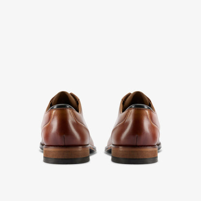 Clarks Trending / Craft Arlo Lace Tan Leather