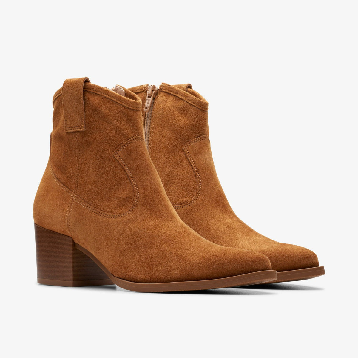 Clarks Sale / Elder Rae Tan Suede