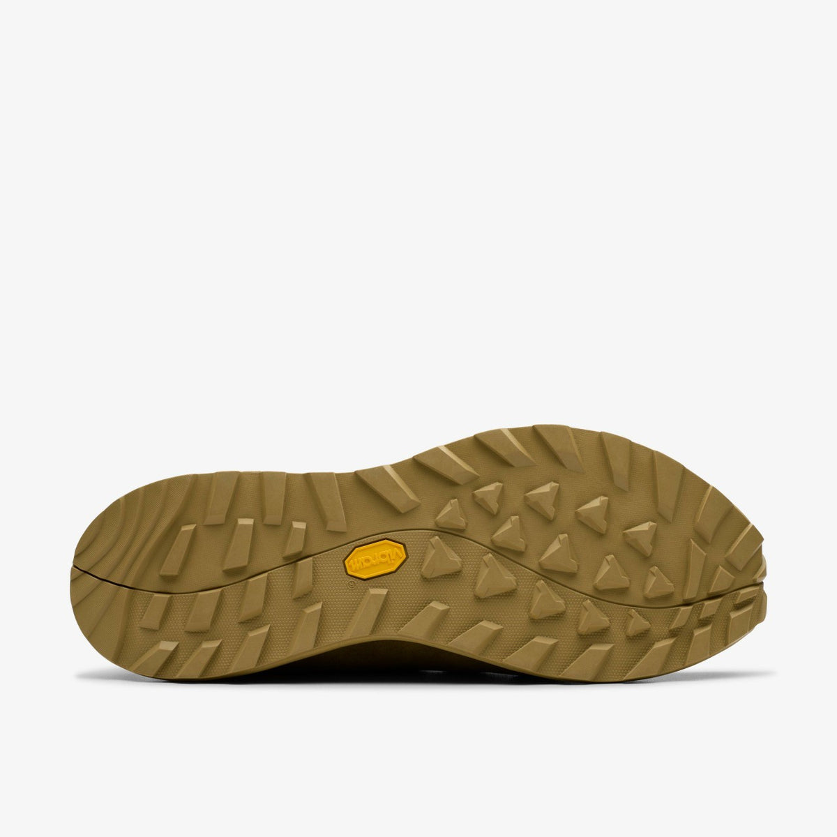 Clarks Essential / Wallabee Eden Dark Sand Suede