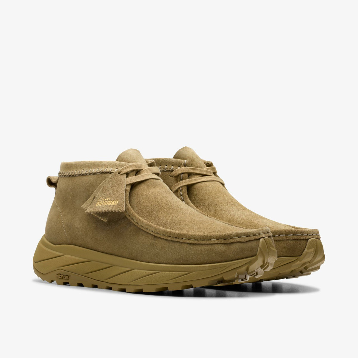 Clarks Essential / Wallabee Eden Dark Sand Suede