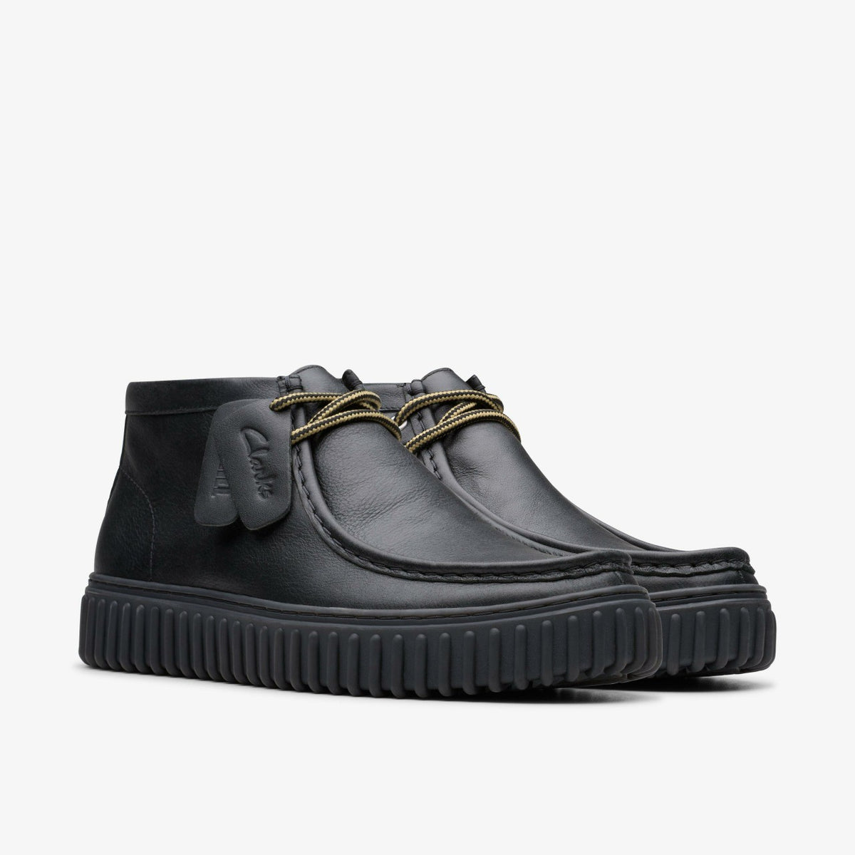 Clarks Trending / Torhill Hi Black Leather