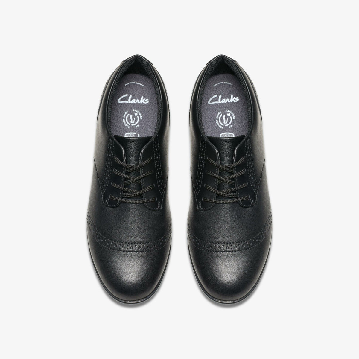 Clarks Everyday / Finja Brogue Youth Black Leather